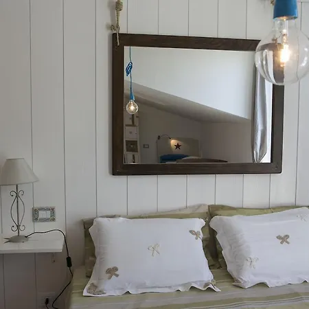 לינה וארוחת בוקר A Casa Di Lolu