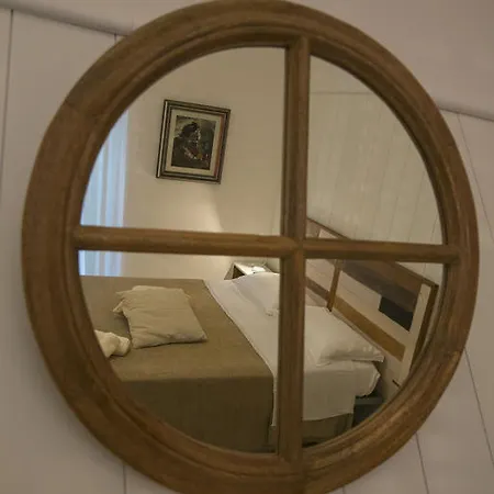 לינה וארוחת בוקר A Casa Di Lolu 4*