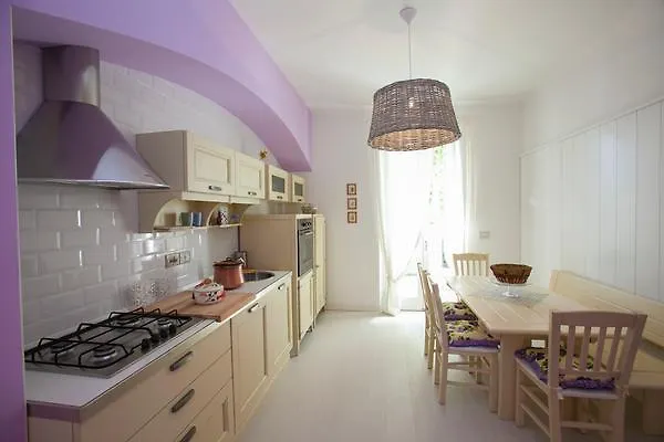 Nocleg ze śniadaniem A Casa Di Lolu 4*